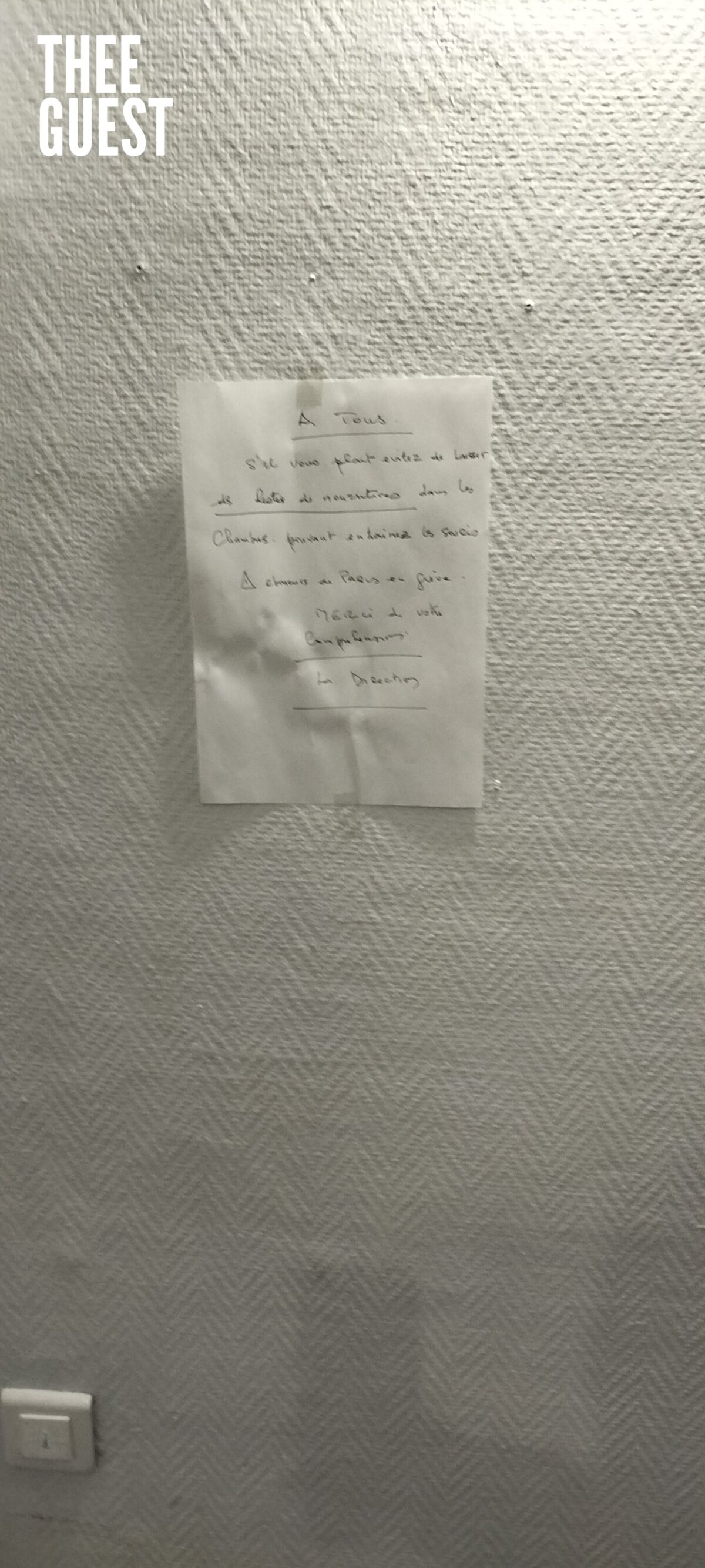 A note Hipotel Paris Gambetta République Thee Guest