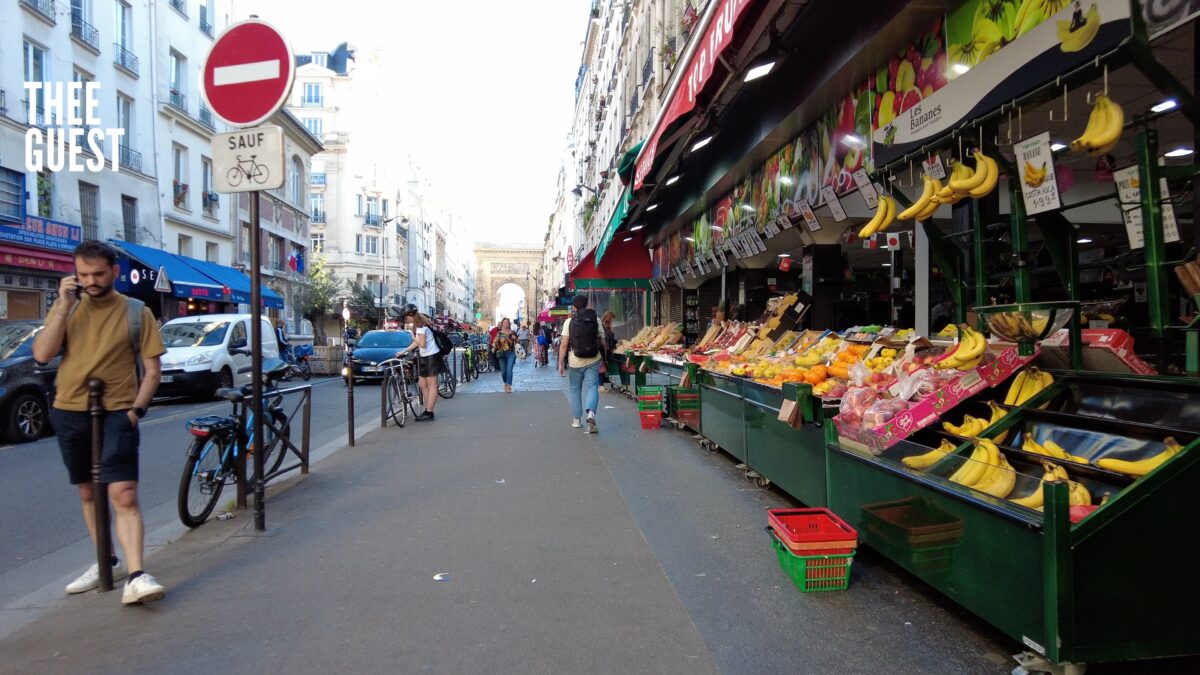 Rue du Faubourg Saint-Denis Jarry Confort Hotel Thee Guest 1