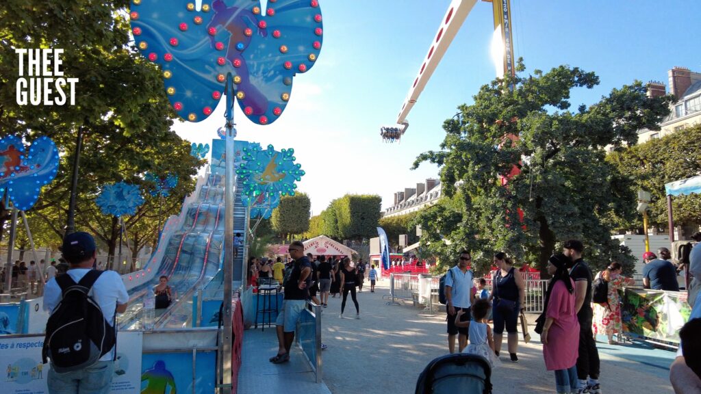 Walk in Paris Arc de Triomphe du Carrousel Tuileries Funfair Attraction 6 Thee Guest