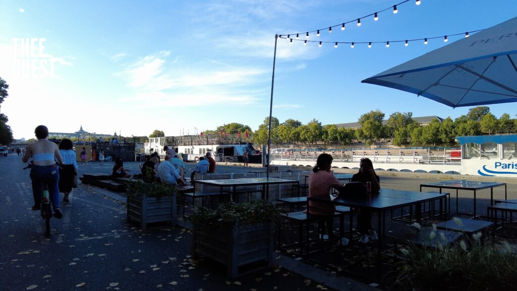 Bar Quai Anatole France 2 Pont Alexandre III Voie Georges Pompidou Thee Guest